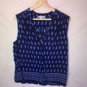 Artisan Ny Navy and Light Blue Sleeveless Blouse